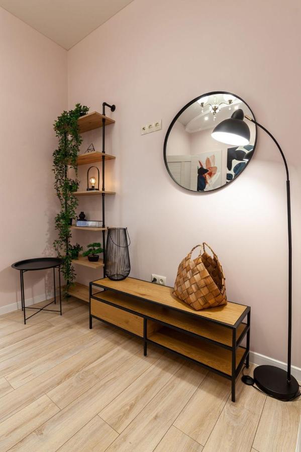 Avangard Magnus Apartment Львов Экстерьер фото